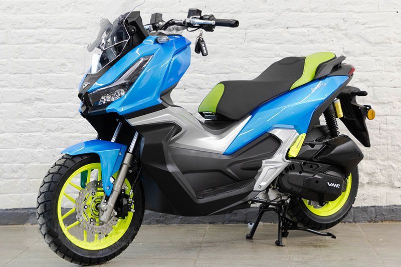 Скутер Vento JET RS 180 EFI