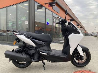Скутер Vento Cyclone