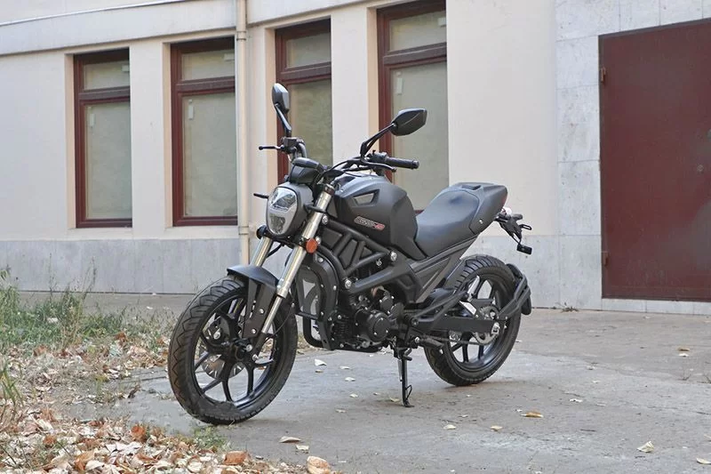 Мотоцикл Vento Monster 250cc